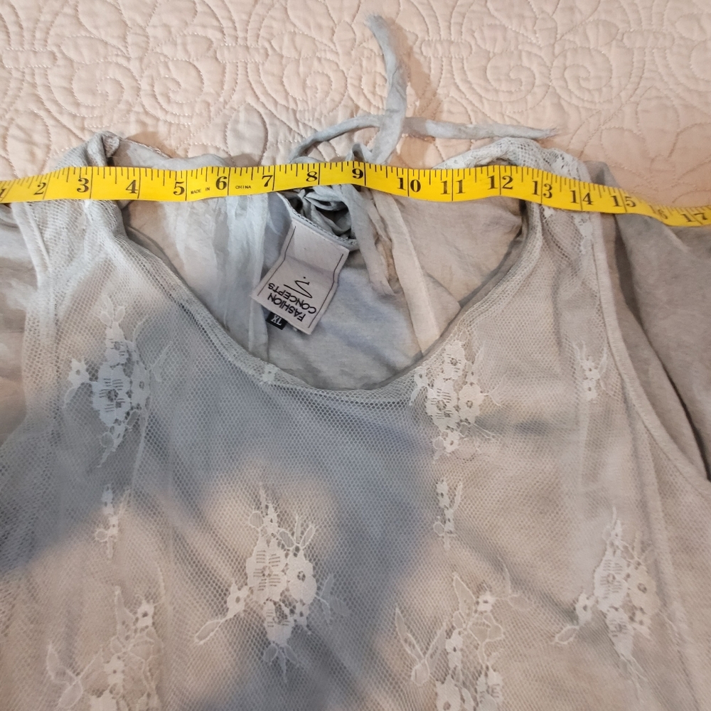 Fashion Concepts Grey Lace Overlay Pullover Mini Dress with Bell Sleeves X-Large - Picture 8 of 10
